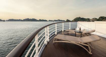 Ambassador Signature Cruise - Lan Ha Bay
