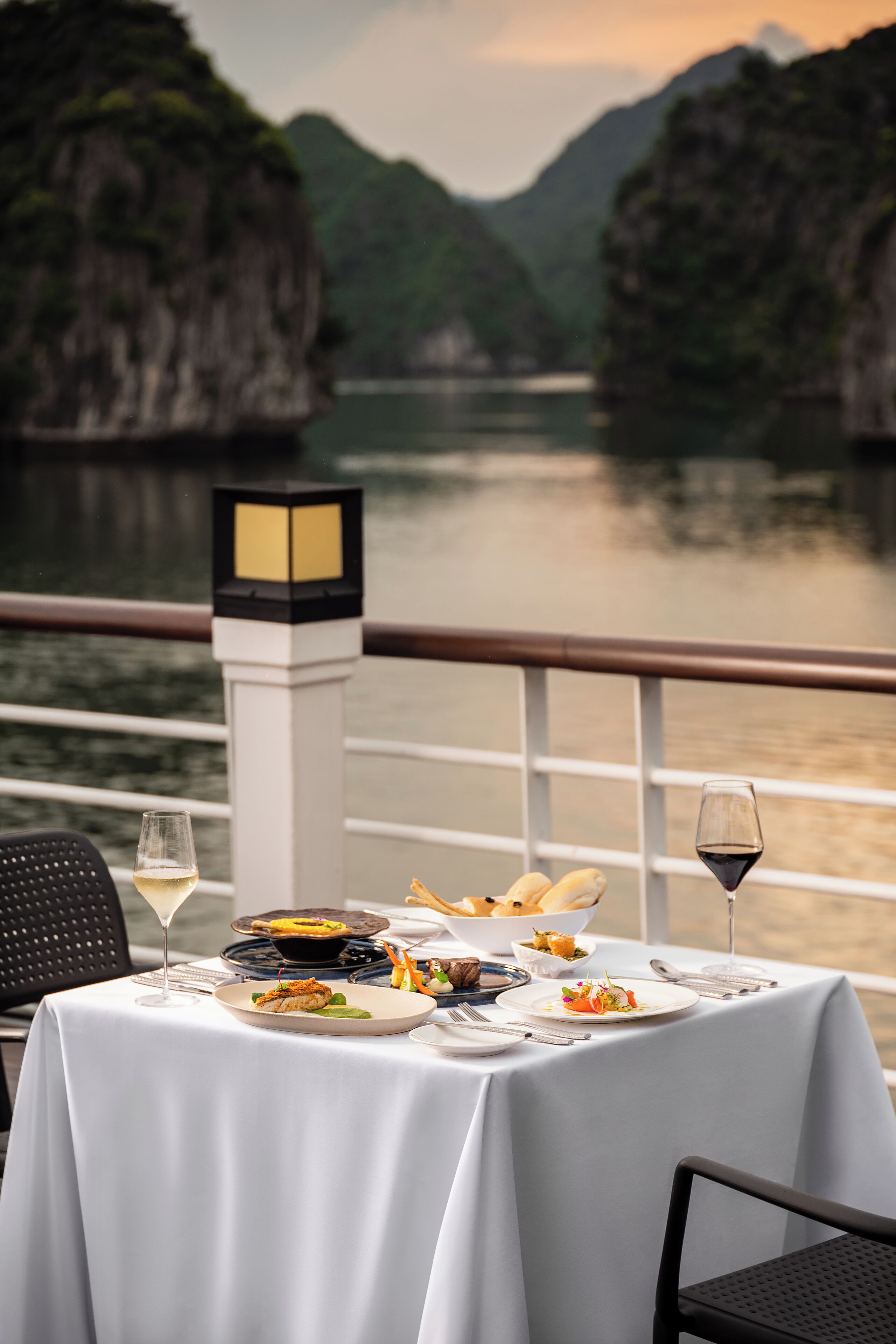 2 間餐廳，供應早餐