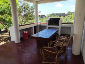 Room, 1 Bedroom, Smoking, Balcony | Living area
