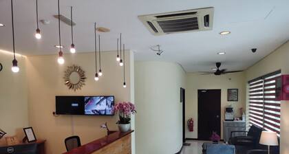 Hotel O Pavilion Inn Hotel