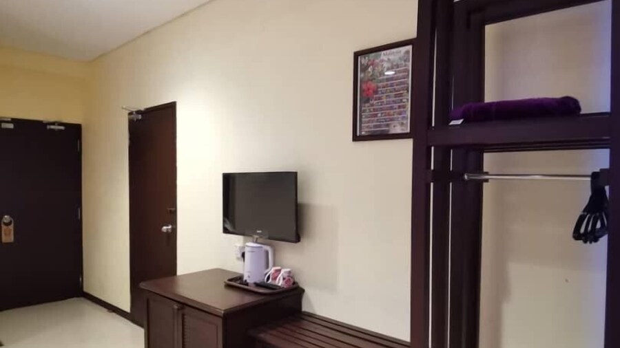 Hotel O Pavilion Inn Hotel
