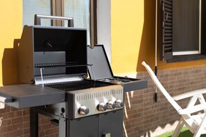 Property grounds - Vacation Rental 'Brownie Apartment' with Sea View, Private Terrace and Wi-Fi (Firgas)