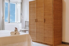 1 Schlafzimmer, Bügeleisen/Bügelbrett, Bettwäsche