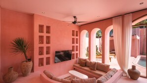 Villa, 2 soverom | Oppholdsrom
