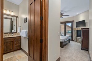 Bathtub, hair dryer, towels