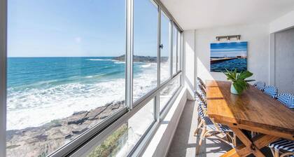 Absolute Oceanfront Yamba - oceanstays