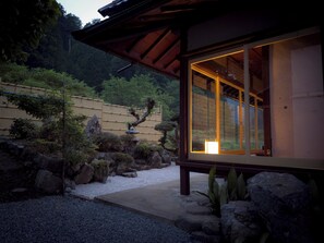 Couette en duvet d'oie, surmatelas, Wi-Fi gratuit, draps fournis