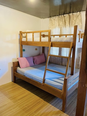 Basic-Zimmer | Minibar, Zustellbetten, Bettwäsche