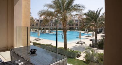 Mangroovy Magic: Beachfront 1BR Oasis w/Pool View -M3-3A-13