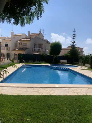 Pool - Charming year-round villa featuring a private solarium and an adjacent pool. Perfect for pet owners (Playa Flamenca)