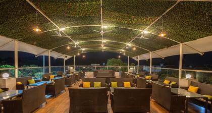 Freesia Resort by Express Inn