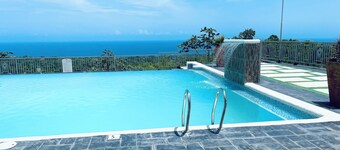 Ocean view villa in the heart of Ocho Rios.