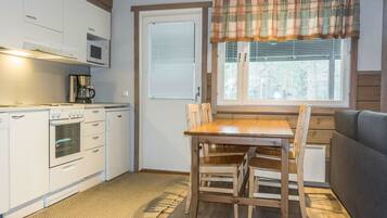 Réfrigérateur, micro-ondes, lave-vaisselle