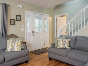 Smart TV, video games