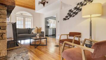 TV connectée, cheminée