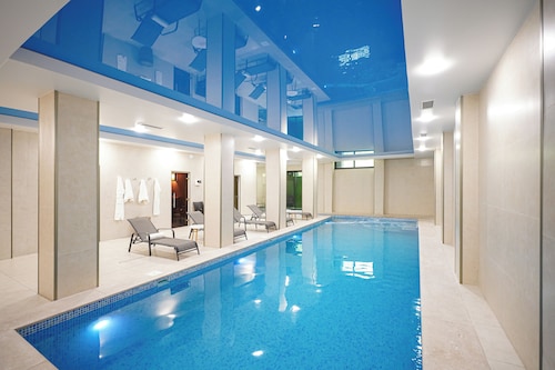  Felinger Concept Hotel