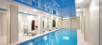  Felinger Concept Hotel