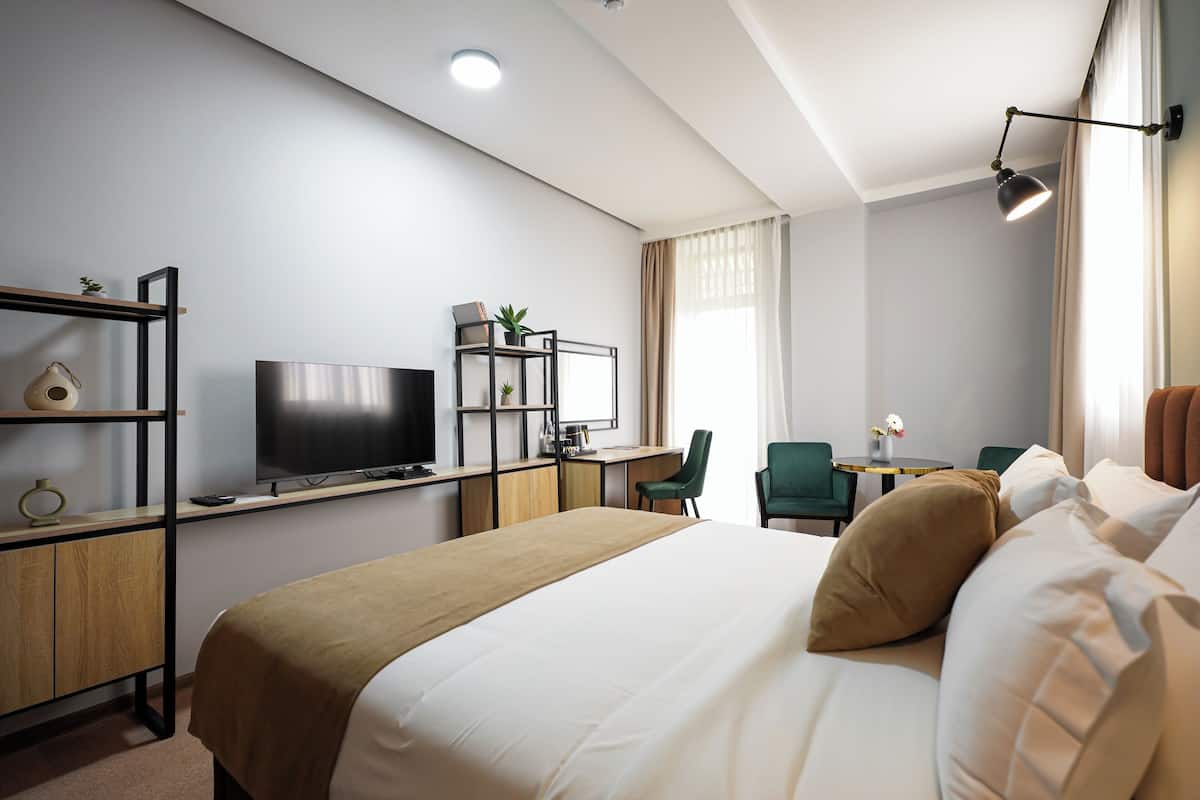 Premium Double Room | 2 bilik tidur, peralatan tempat tidur premium, bar mini