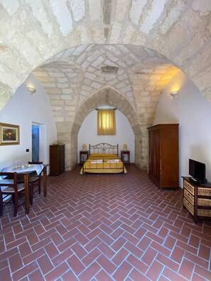 Egyptian cotton sheets, premium bedding, free WiFi, bed sheets - Masseria Montanari (Carpignano Salentino)