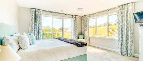 3 slaapkamers, een kluis op de kamer, een strijkplank/strijkijzer