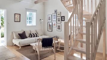 Dog Friendly Cabin | 1 多间卧室、埃及棉床单、高档床上用品、羽绒被