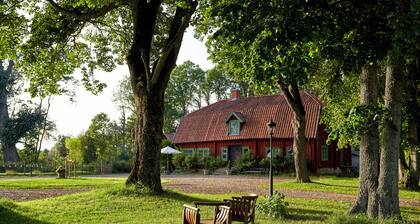 Kungs Starby gård Bed & Breakfast