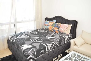 1 chambre, fer et planche à repasser, Wi-Fi, draps fournis