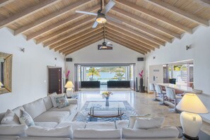 Interior - Luxurious Villa Antigua/Hot Tub/Private beach/Pool (Jolly Harbour)