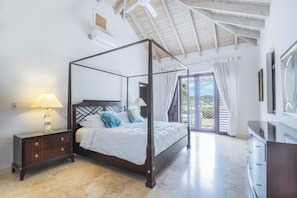 4 chambres, bureau, fer et planche à repasser, Wi-Fi gratuit