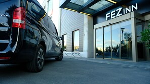 Property entrance - FEZ INN Hotel (Istanbul)