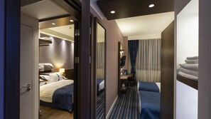 Standard Twin Room | In-room safe, desk, laptop workspace, soundproofing - FEZ INN Hotel (Istanbul)