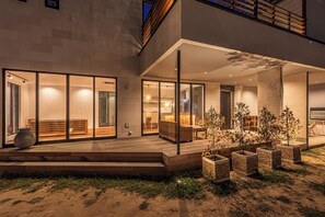 Building design - Innosense Resort -In Chiba Resol- (Sanmu)