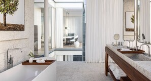 Penthouse Suite | Bathroom | Slippers, towels - R48 Hotel and Garden (Tel Aviv)