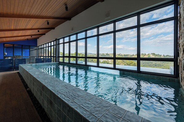 Pool - Wanderlust Experience Hotel BW Signaturecollection (Campos do Jordão)