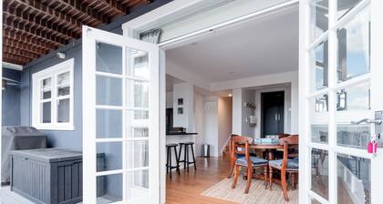 East Launceston Home • Sleeps 11 • City Views