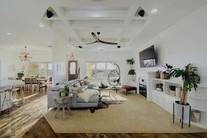 Smart TV, fireplace, offices