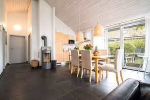 Dining - Ferienhaus Unter den Eichen E6 (Röbel/Müritz)