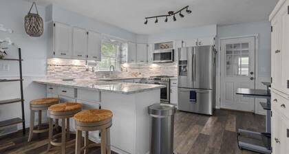 Stay & Play_Gaming Suite_Sparkwire_Sleeps 10