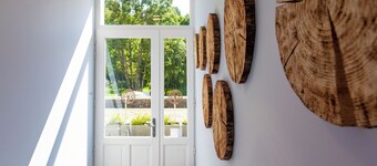 La Bâtisse L'arbre Gris