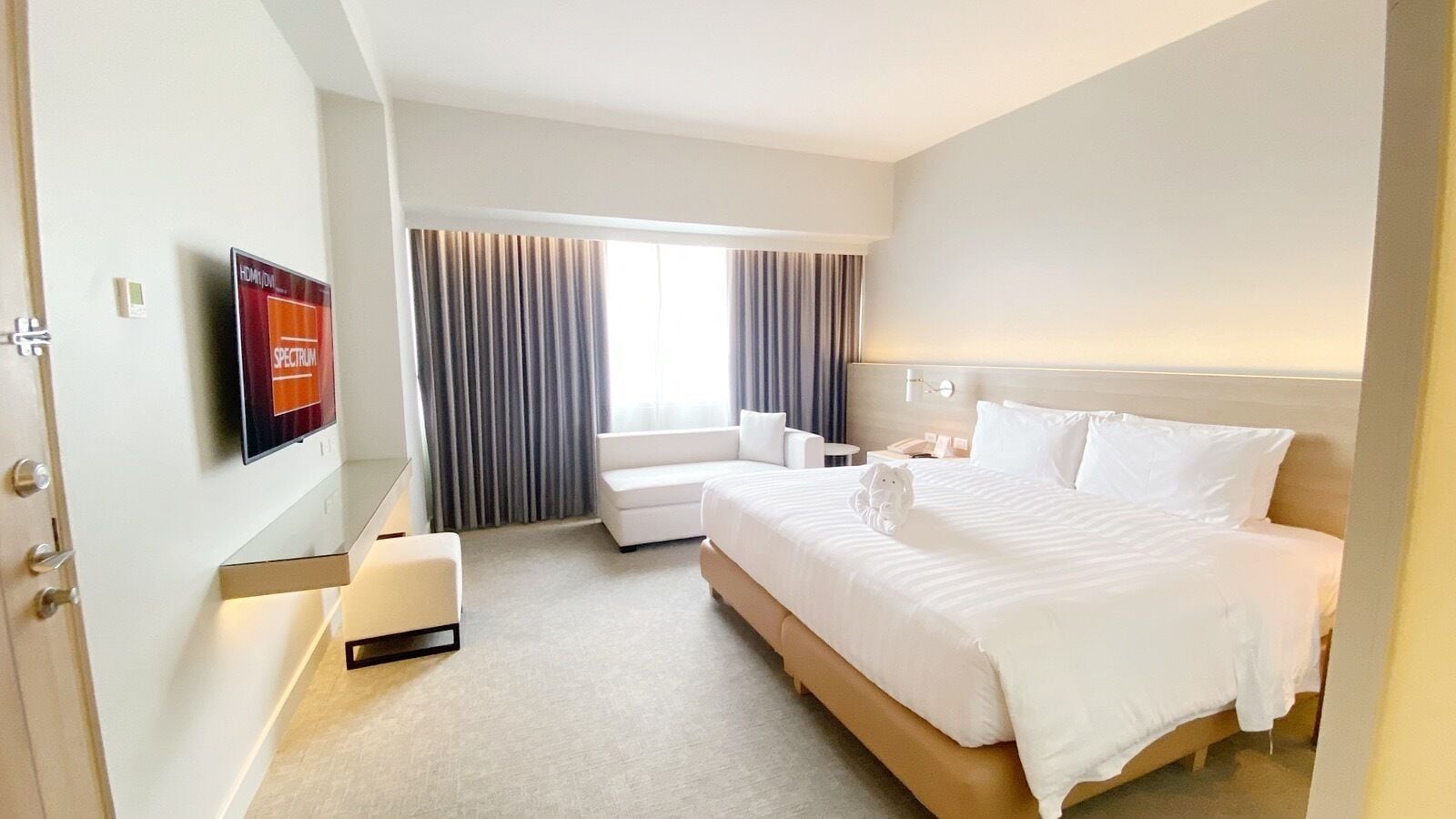 Habitación Deluxe, 1 cama King size | Caja de seguridad en la habitación y wifi gratis 