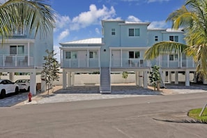 Exterior - Oceanfront Getaway in Marathon! (Marathon)