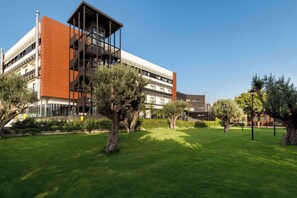 Courtyard - FT Lotus Thermal Hotel&Spa, Trademark Collection By Wyndham (Menemen)