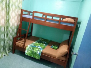 6 quartos, Wi-Fi, roupa de cama