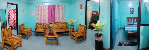 6 bedrooms, WiFi, bed sheets