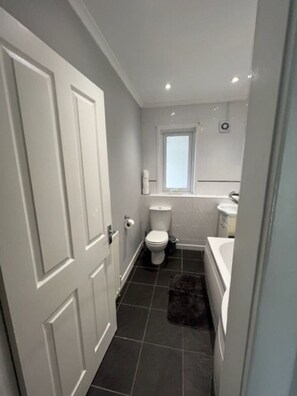 Bathroom - The Heilan` Coo Apartment (Argyll and Bute Council)