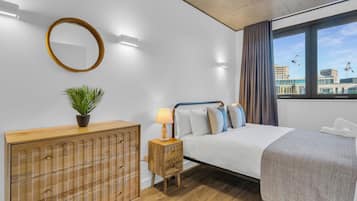 Deluxe Apartment, 1 Bedroom, Non Smoking, Kitchenette | View from room