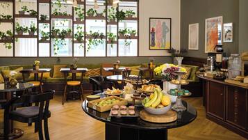 Daily buffet breakfast for a fee