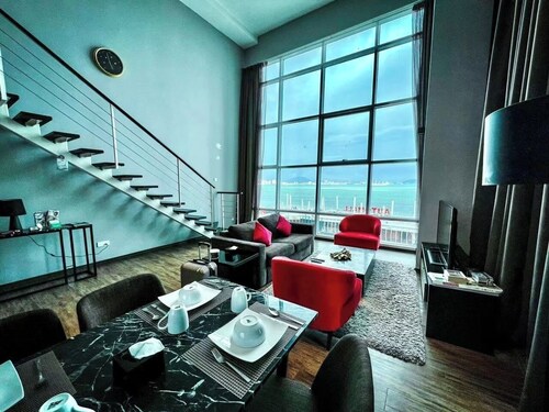 Urbano Luxury Homestay 