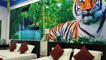 Family Room | 1 bedroom, free WiFi