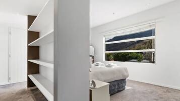 4 chambres, bureau, fer et planche Ă repasser, Wi-Fi gratuit